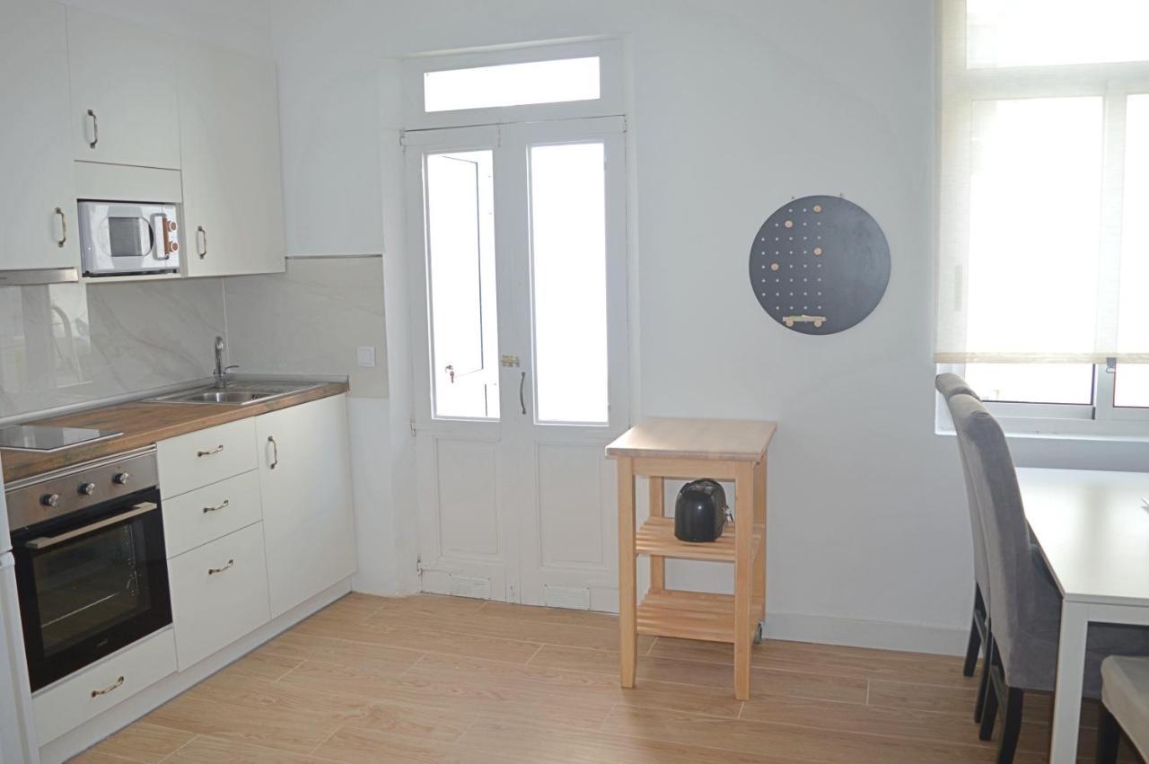 Apartamento En Centro De Ferrol Esterno foto