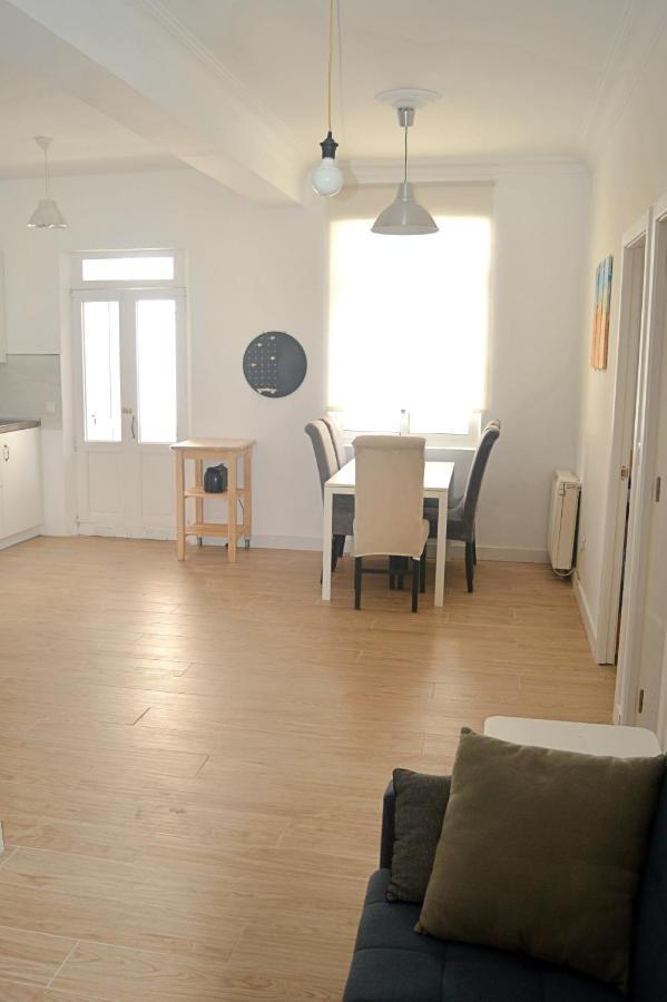 Apartamento En Centro De Ferrol Esterno foto